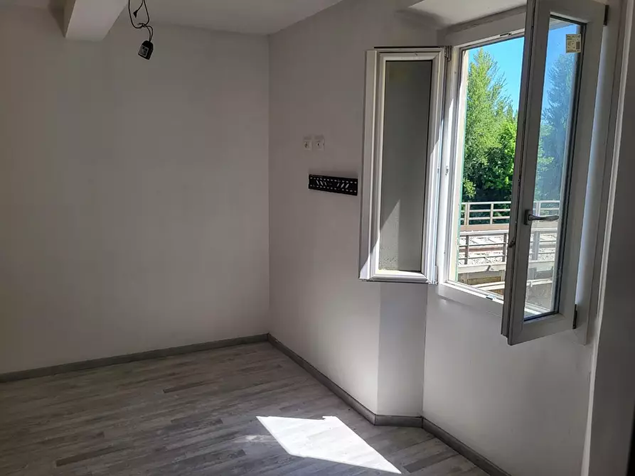 Immagine 2 di Appartamento in vendita  a Rufina