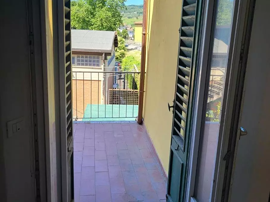Immagine 11 di Appartamento in vendita  a Rufina