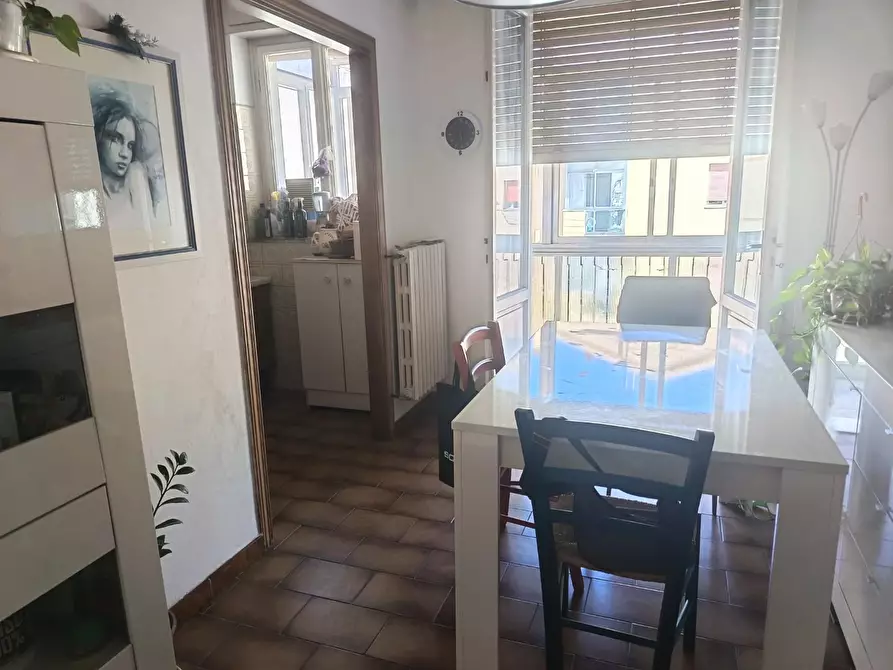 Immagine 8 di Appartamento in vendita  a Livorno
