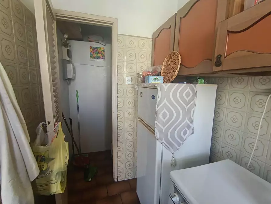 Immagine 43 di Appartamento in vendita  a Livorno
