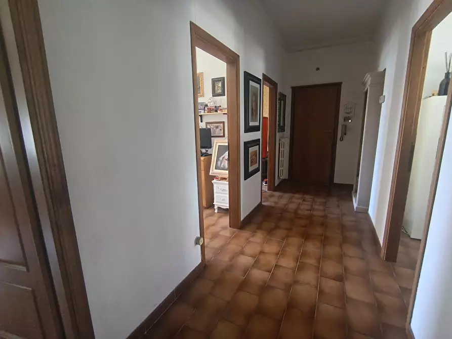 Immagine 12 di Appartamento in vendita  a Livorno