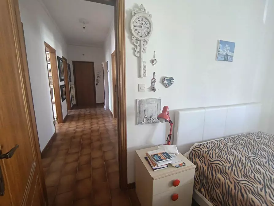 Immagine 22 di Appartamento in vendita  a Livorno