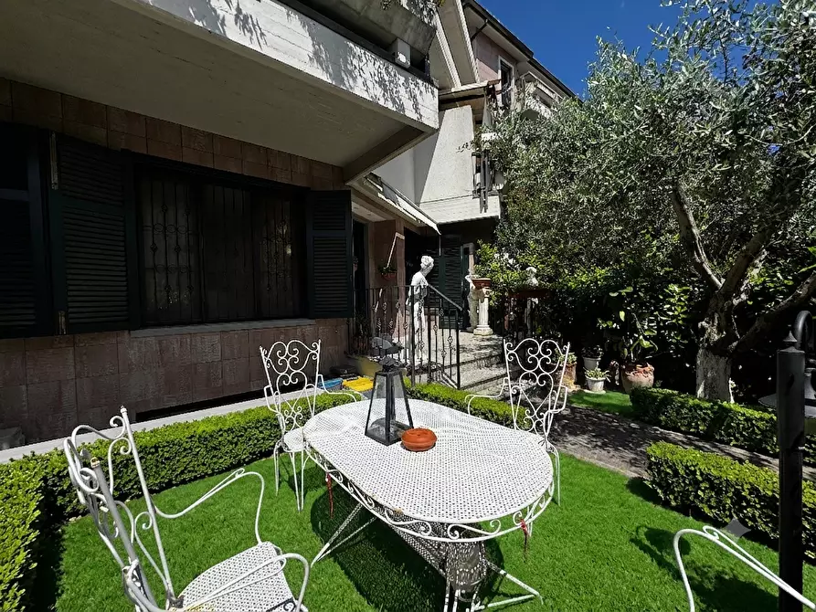Immagine 5 di Appartamento in vendita  a Empoli
