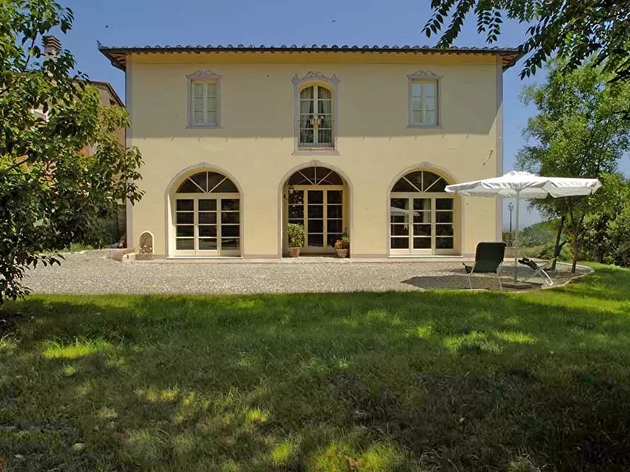 Immagine 2 di Villa in vendita  a San Miniato