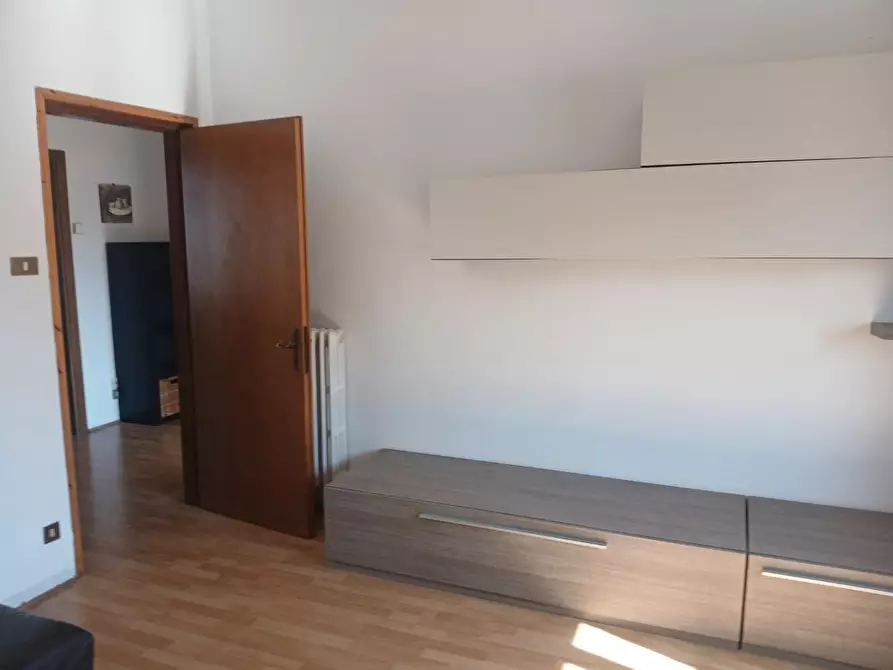 Immagine 3 di Appartamento in affitto  a Pisa