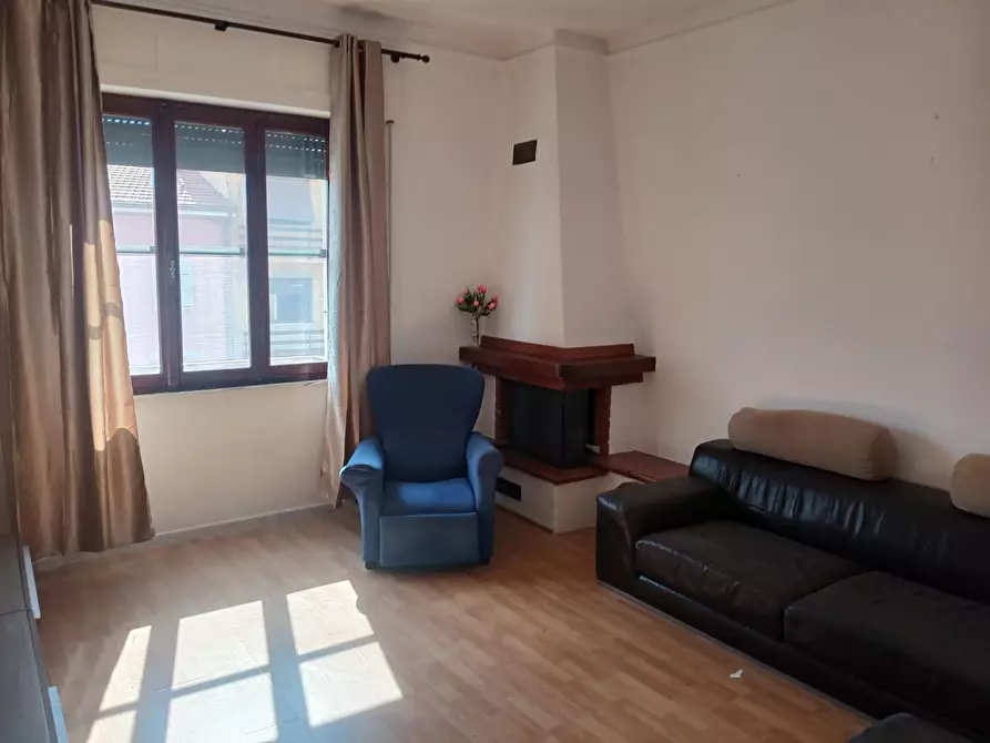 Immagine 1 di Appartamento in affitto  a Pisa