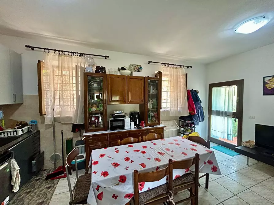 Immagine 3 di Appartamento in vendita  a Sovicille