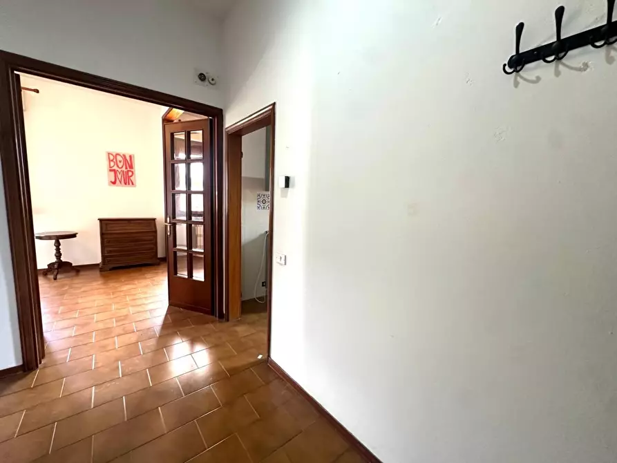 Immagine 6 di Appartamento in vendita  a Empoli