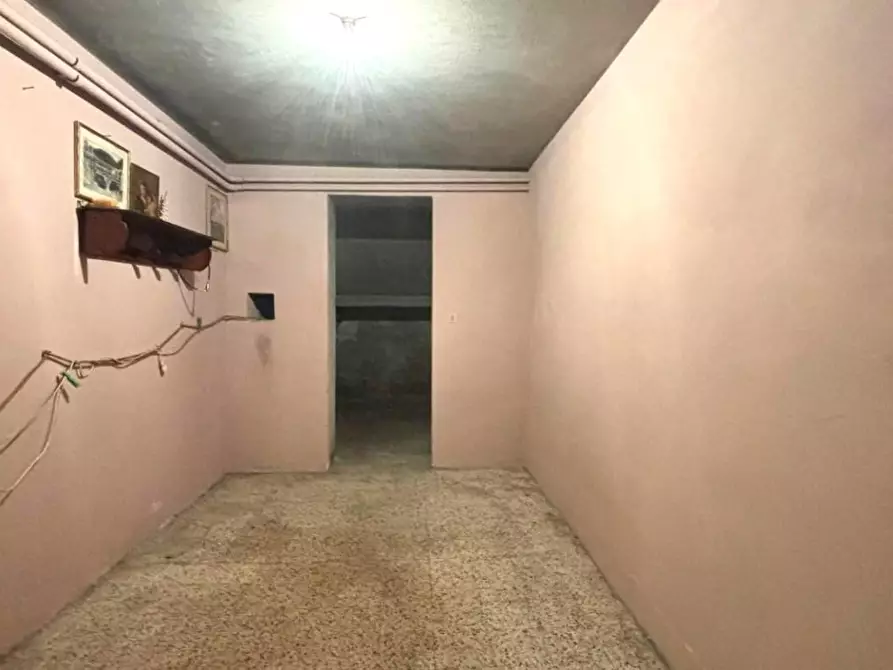 Immagine 23 di Casa bifamiliare in vendita  a Lucca