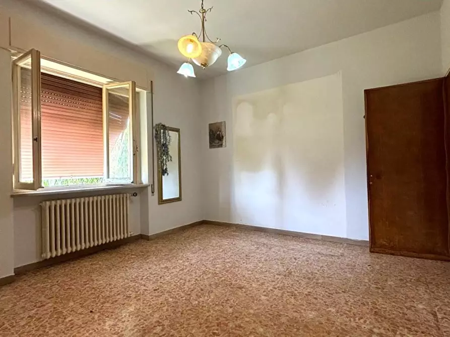 Immagine 18 di Casa bifamiliare in vendita  a Lucca