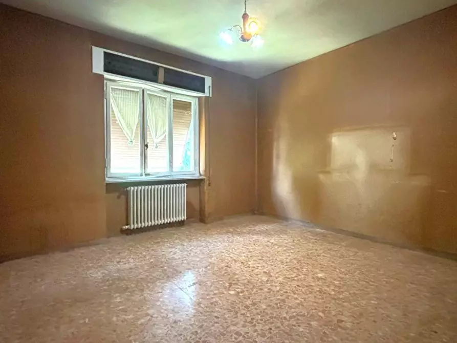 Immagine 13 di Casa bifamiliare in vendita  a Lucca