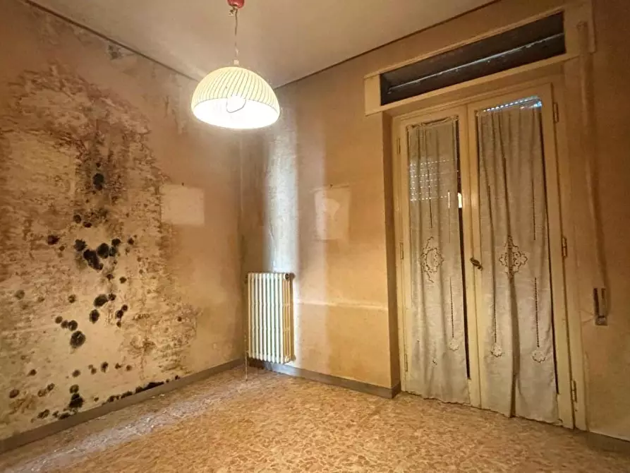 Immagine 16 di Casa bifamiliare in vendita  a Lucca