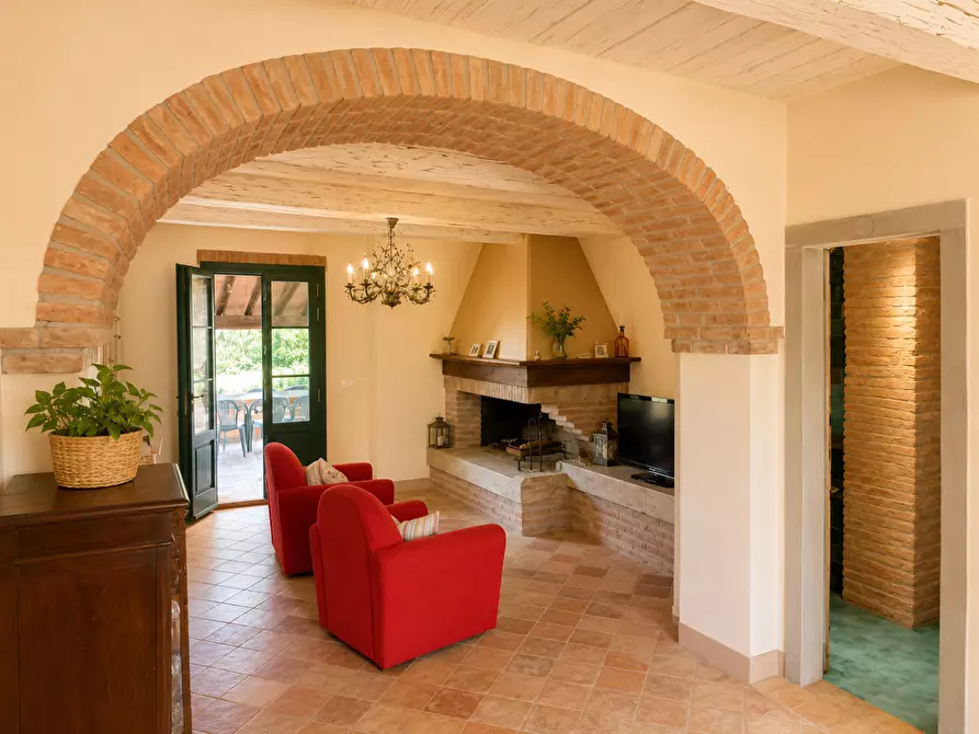 Immagine 9 di Rustico / casale in vendita  a Montopoli In Val D'arno