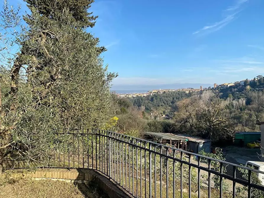 Immagine 21 di Rustico / casale in vendita  a Montopoli In Val D'arno