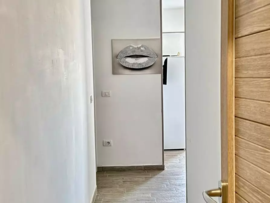 Immagine 6 di Appartamento in vendita  a Giugliano In Campania