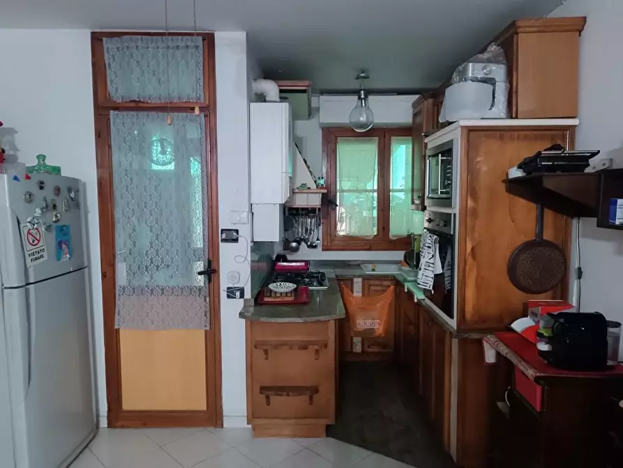 Immagine 4 di Appartamento in vendita  a Collesalvetti