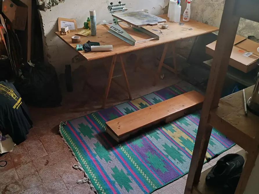 Immagine 17 di Villa in vendita  a Massa