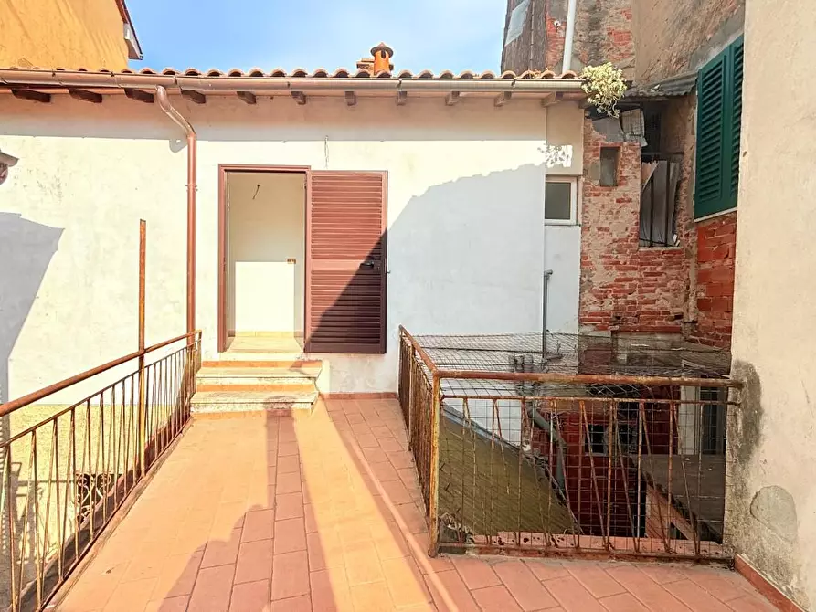 Immagine 1 di Terratetto in vendita  a Ponte Buggianese