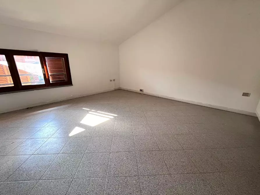 Immagine 10 di Villetta a schiera in vendita  a Montecatini Terme