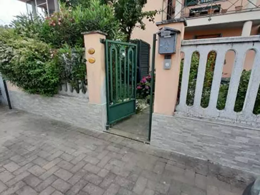 Immagine 2 di Casa bifamiliare in vendita  a Mortara
