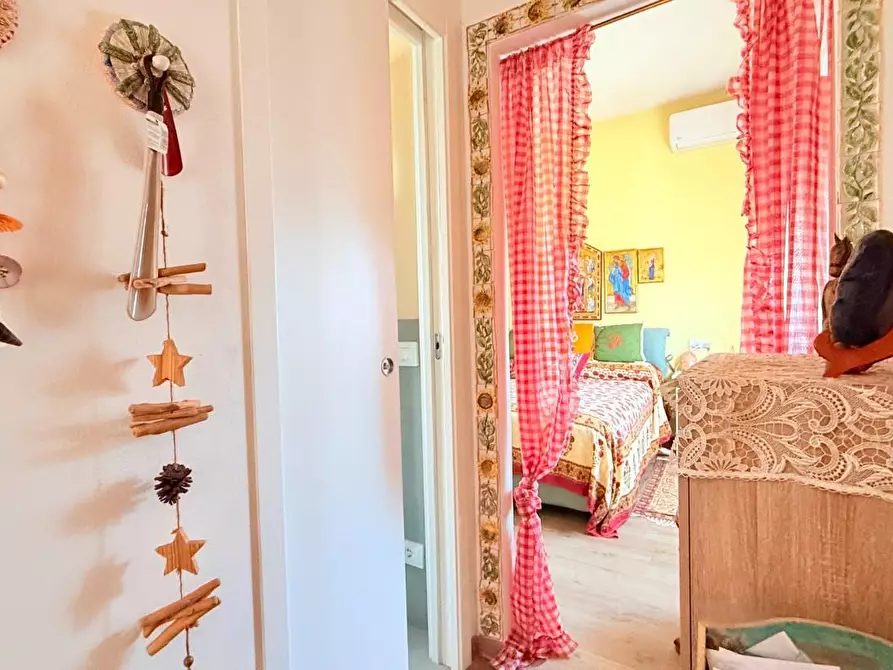 Immagine 11 di Villa in vendita  a Chiesina Uzzanese