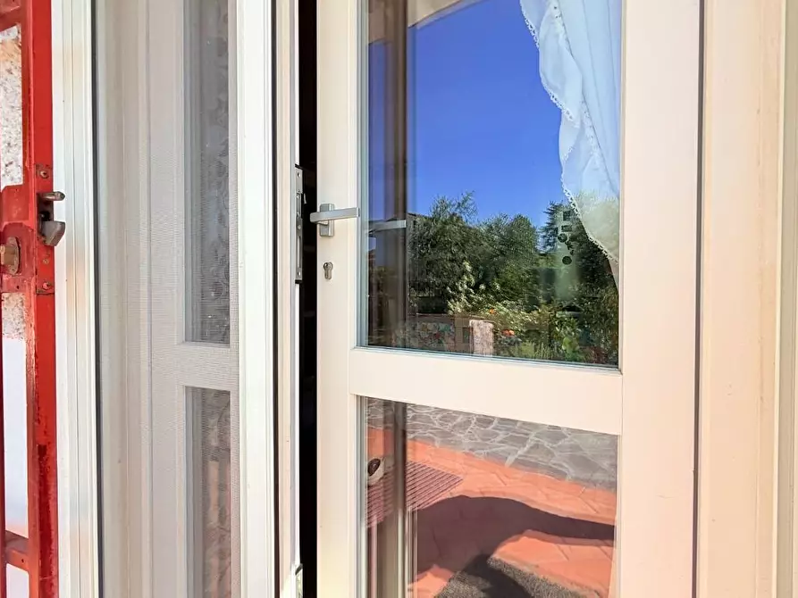 Immagine 24 di Villa in vendita  a Chiesina Uzzanese