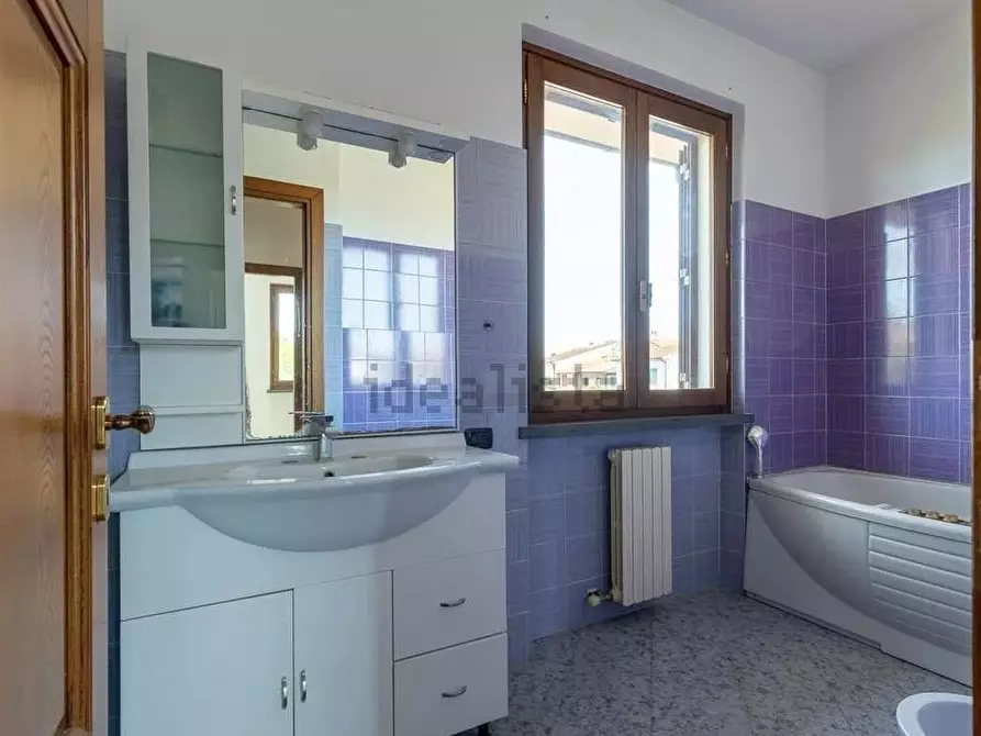 Immagine 11 di Casa bifamiliare in vendita  a San Giuliano Terme