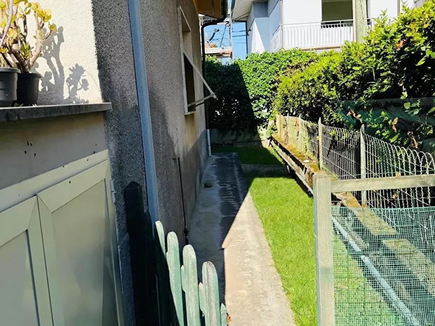 Immagine 3 di Casa indipendente in vendita  a Capannori