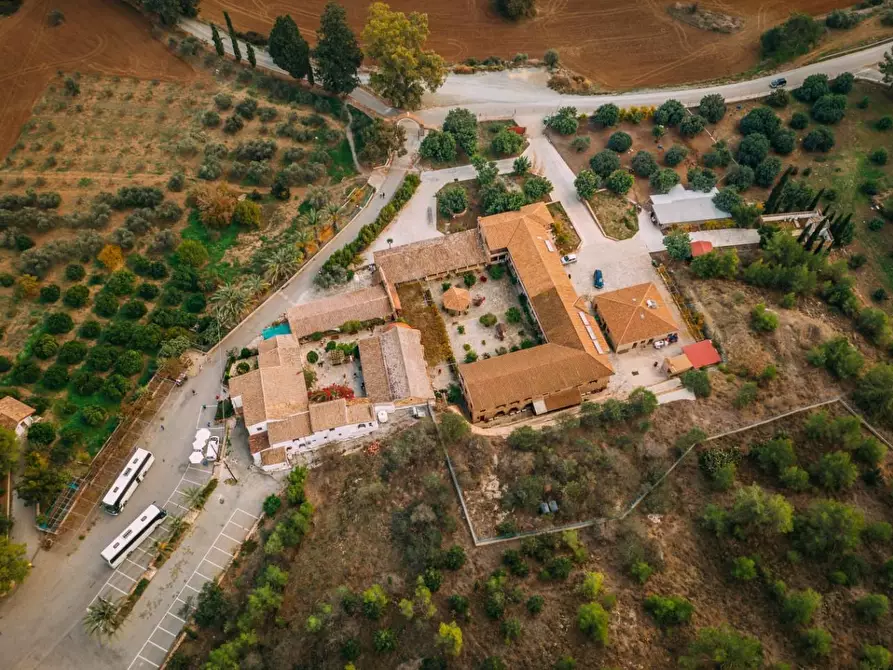 Immagine 6 di Albergo/B&B/Residence in vendita  a Misilmeri