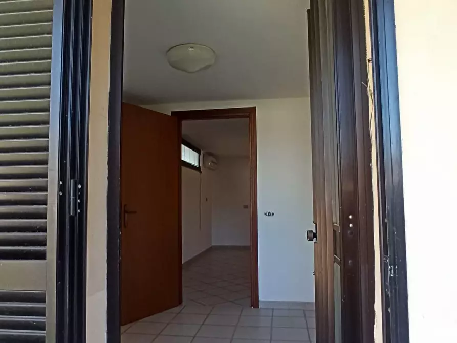 Immagine 16 di Casa bifamiliare in vendita  a Lucca