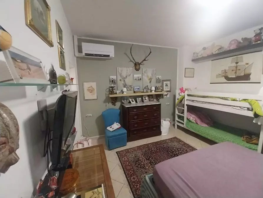 Immagine 21 di Casa semindipendente in vendita  a Ameglia