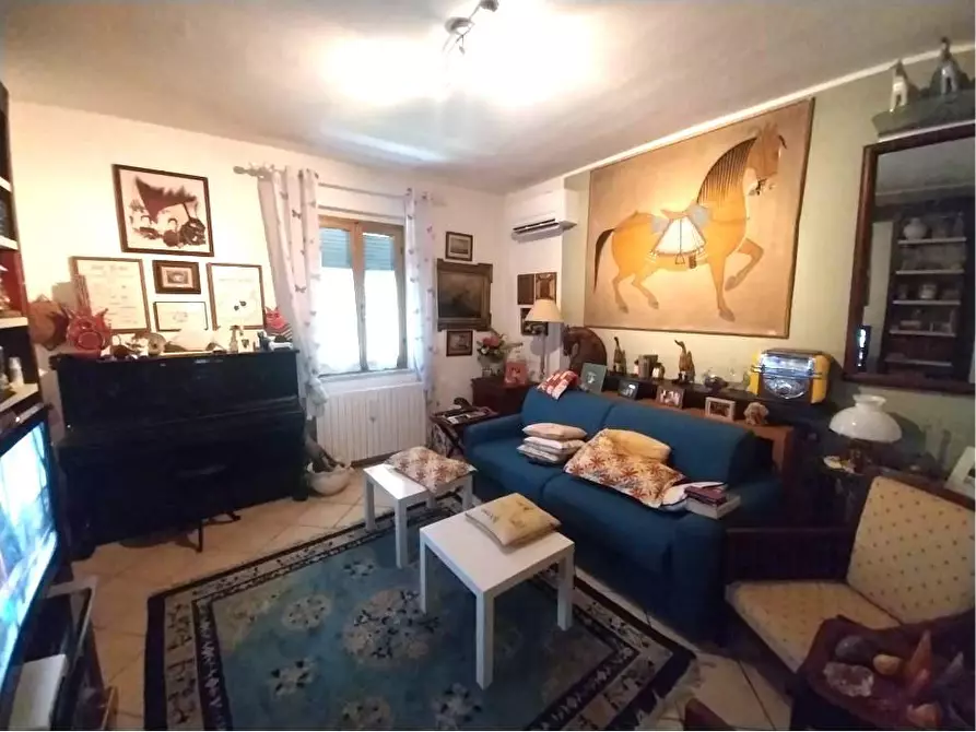 Immagine 14 di Casa semindipendente in vendita  a Ameglia