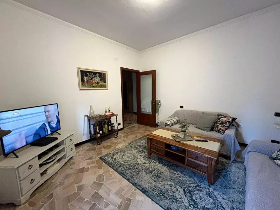 Immagine 3 di Appartamento in vendita  a Chiavari