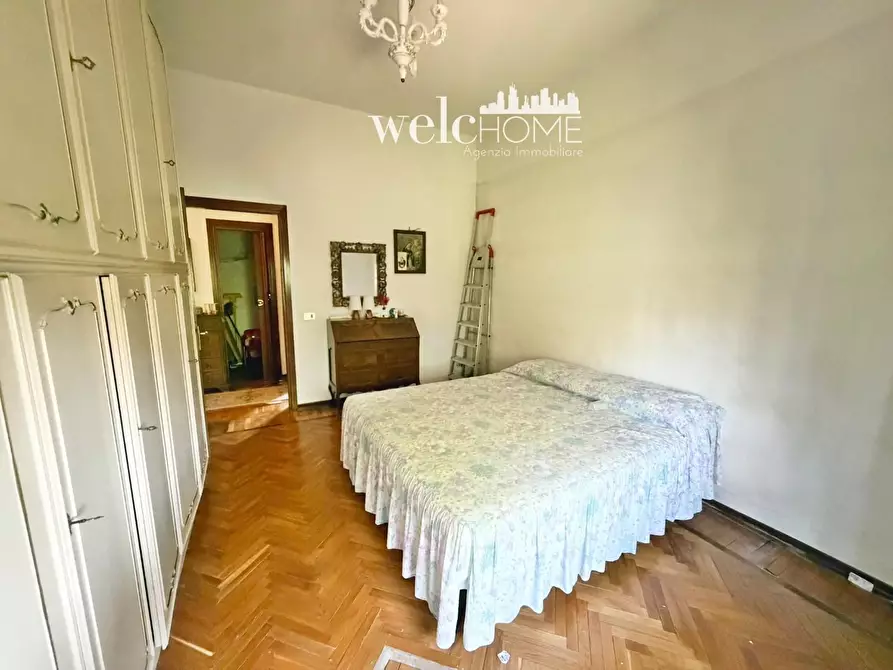 Immagine 10 di Appartamento in vendita  a Campi Bisenzio