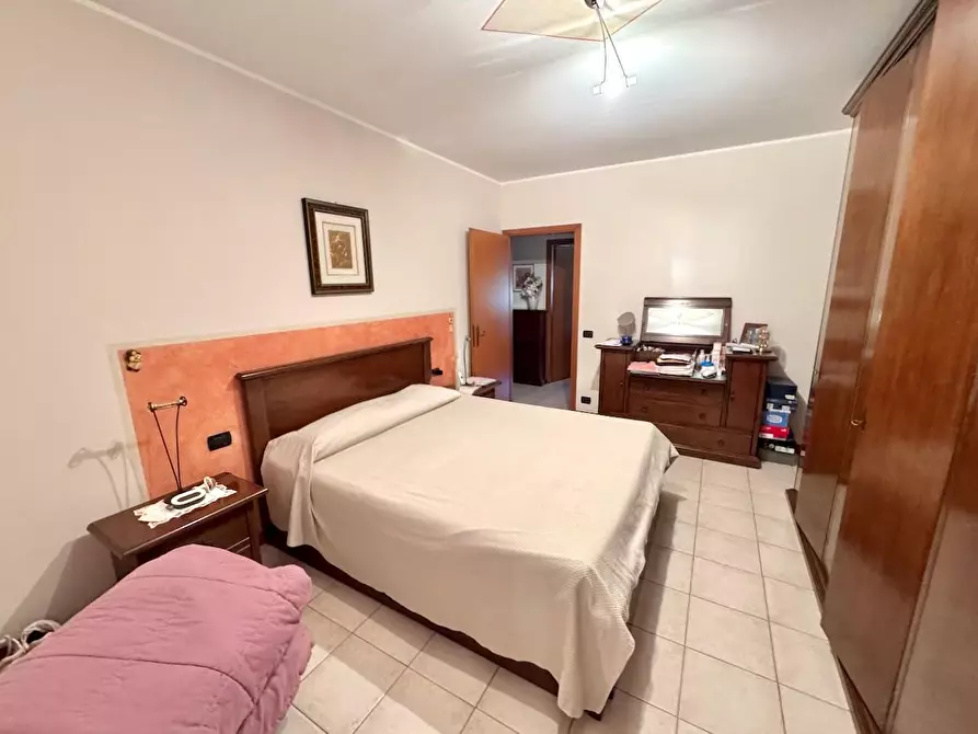Immagine 31 di Appartamento in vendita  a Cascina