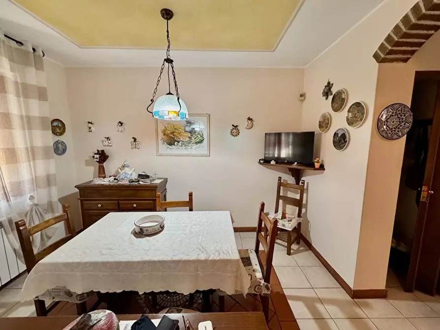 Immagine 20 di Appartamento in vendita  a Cascina