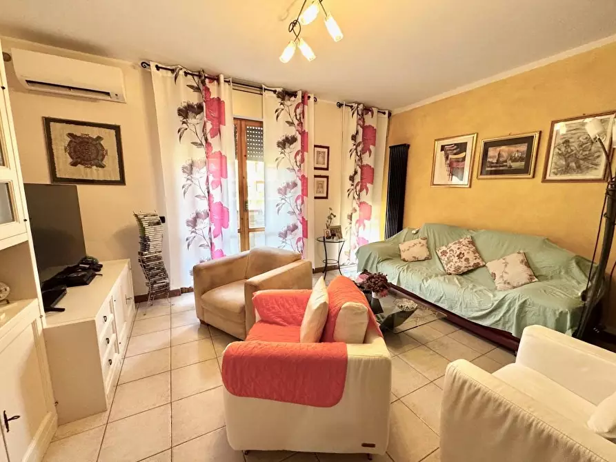 Immagine 3 di Appartamento in vendita  a Cascina