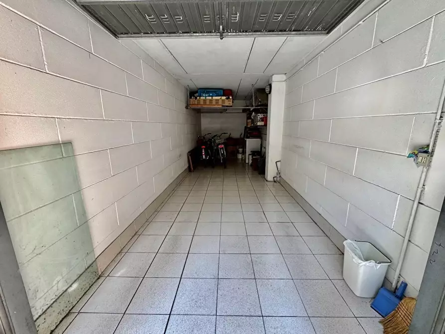 Immagine 36 di Appartamento in vendita  a Cascina