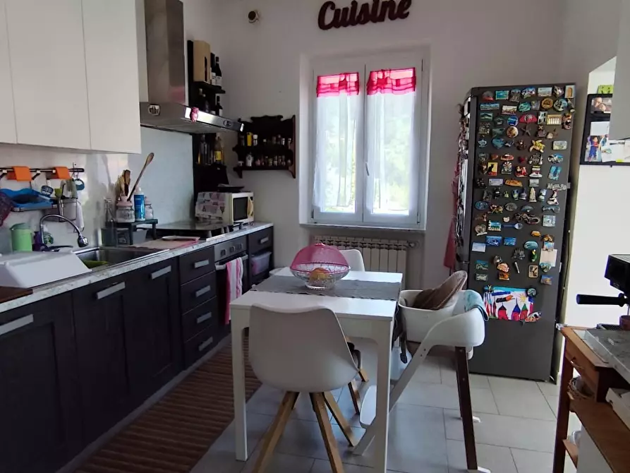 Immagine 6 di Appartamento in vendita  a Massa
