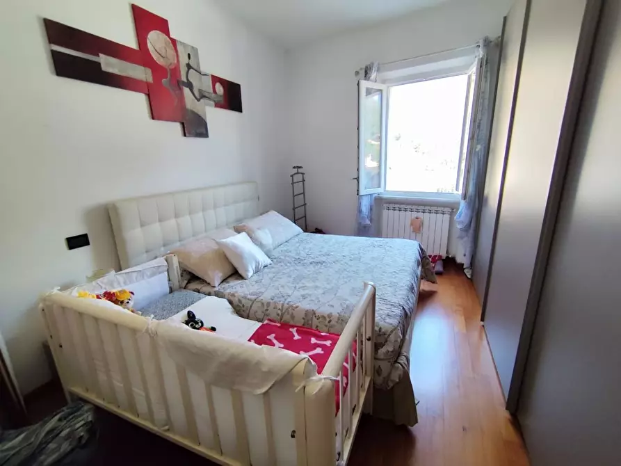 Immagine 13 di Appartamento in vendita  a Massa