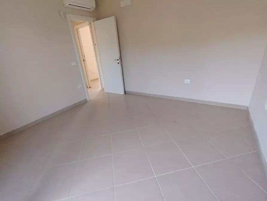 Immagine 12 di Appartamento in vendita  a Aulla