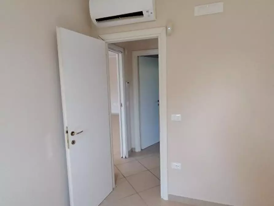 Immagine 11 di Appartamento in vendita  a Aulla