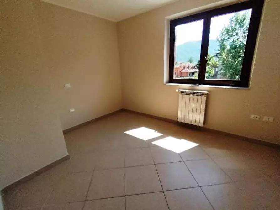 Immagine 10 di Appartamento in vendita  a Aulla