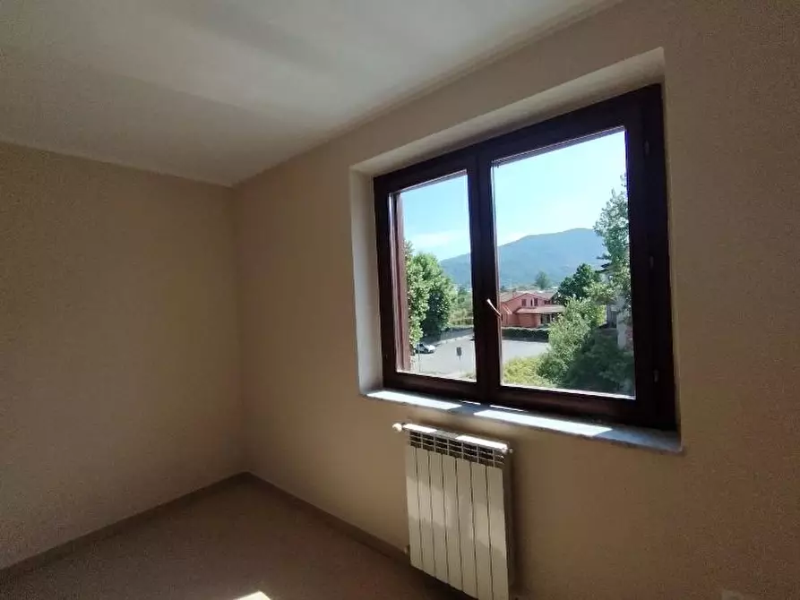 Immagine 15 di Appartamento in vendita  a Aulla