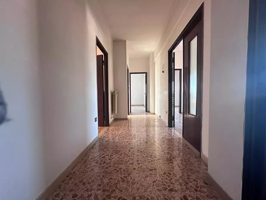 Immagine 1 di Appartamento in vendita  a Pisa