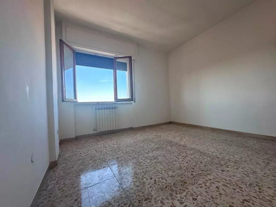 Immagine 8 di Appartamento in vendita  a Pisa