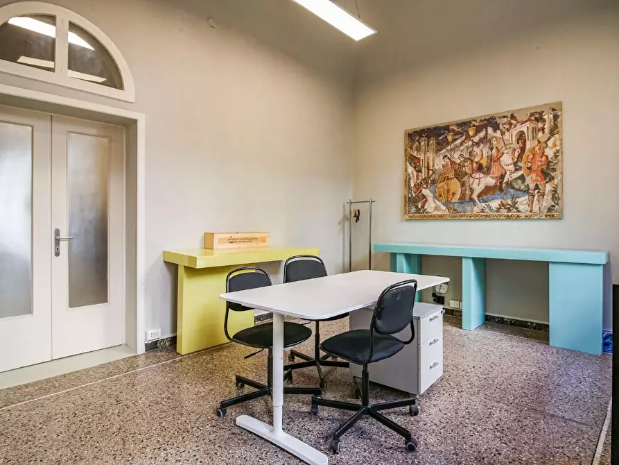 Immagine 3 di Ufficio in affitto  a Pisa