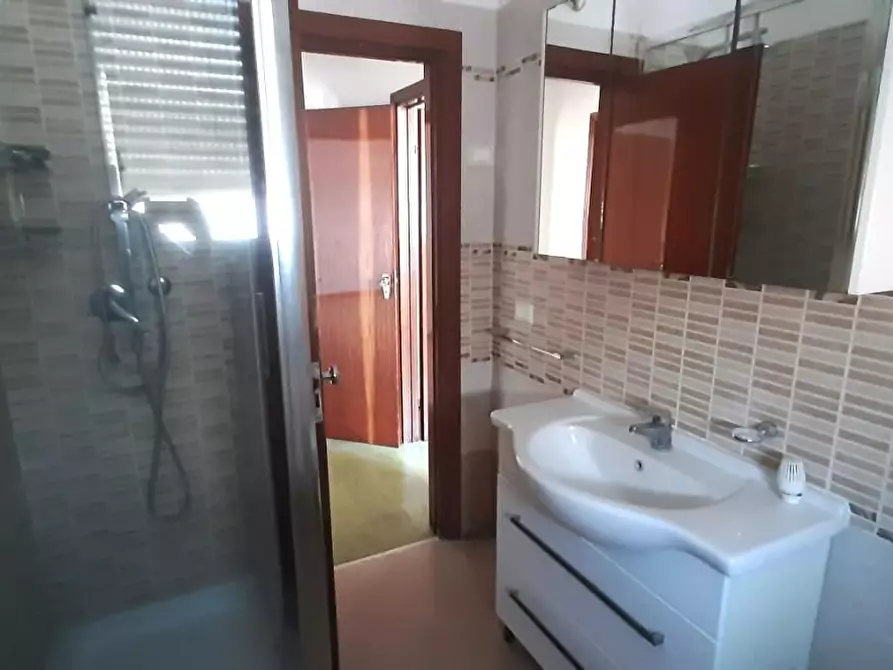 Immagine 20 di Appartamento in vendita  a Rosignano Marittimo