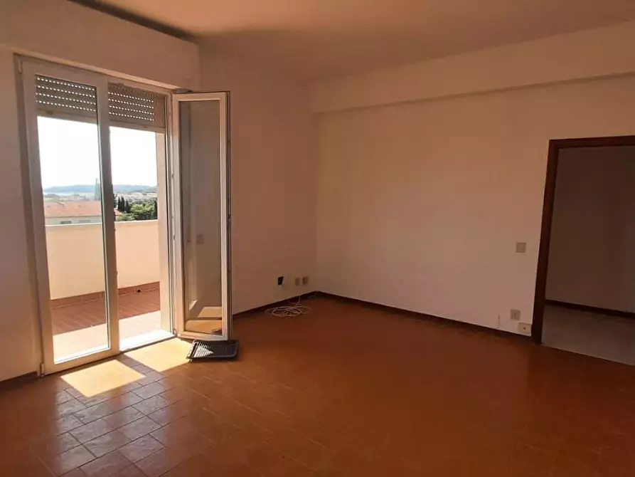 Immagine 3 di Appartamento in vendita  a Rosignano Marittimo
