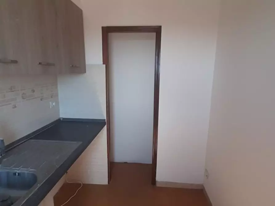 Immagine 13 di Appartamento in vendita  a Rosignano Marittimo
